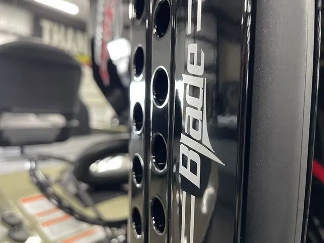 Slide: The Image of Tracker Savage 215 2026 - 9