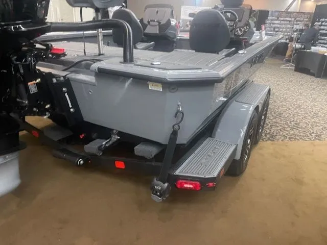 Slide: The Image of Vexus AVX 1985s 2026 - 11