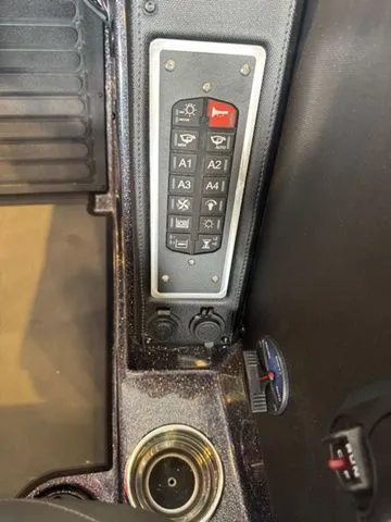 Slide: The Image of Ranger Z521 2026 - 13