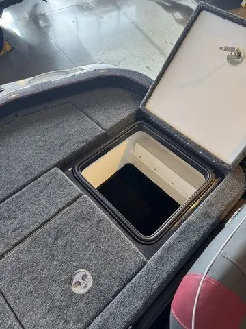 Slide: The Image of Ranger Z521 2026 - 16