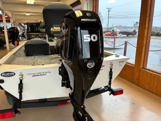 Slide: The Image of Tracker Pro 170 2026 - 3