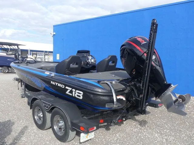 Slide: The Image of Nitro Z18 2022 - 6