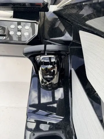 Slide: The Image of Yamaha 222XD 2026 - 18