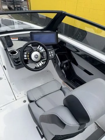 Slide: The Image of Yamaha 222XD 2026 - 17