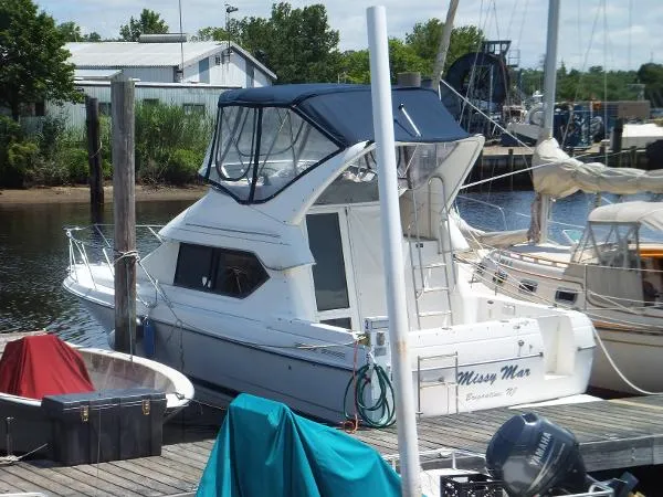Slide: The Image of Bayliner 2858 Ciera Command Bridge 2003 - 0