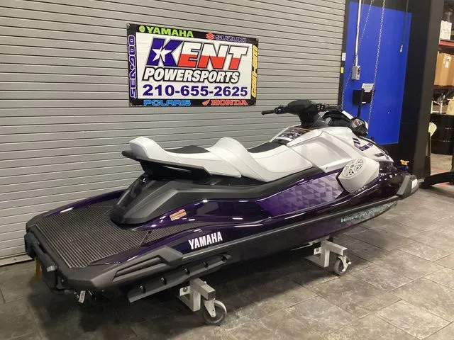 Slide: The Image of Yamaha VX Cruiser HO 2026 - 11