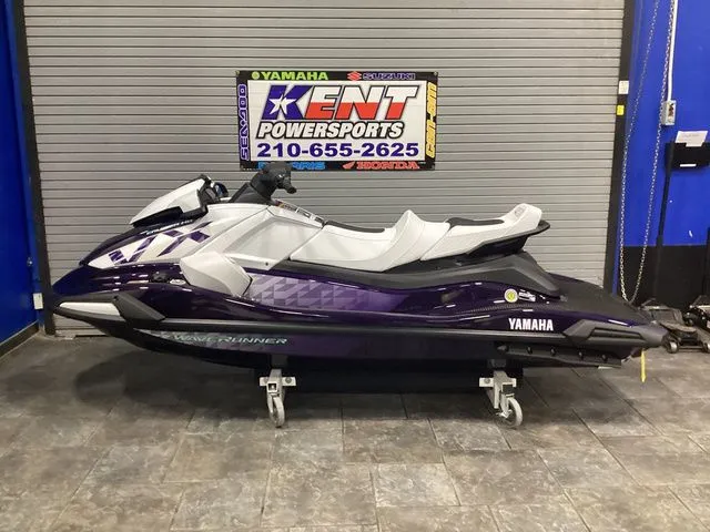 Slide: The Image of Yamaha VX Cruiser HO 2026 - 2