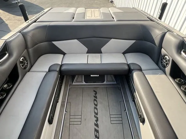 Slide: The Image of Moomba Max 2021 - 10