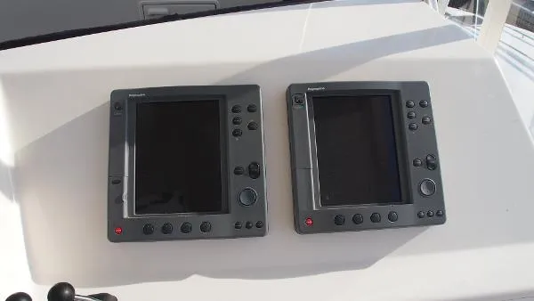 Slide: The Image of Ocean Yachts 43 Super Sport 2004 - 4