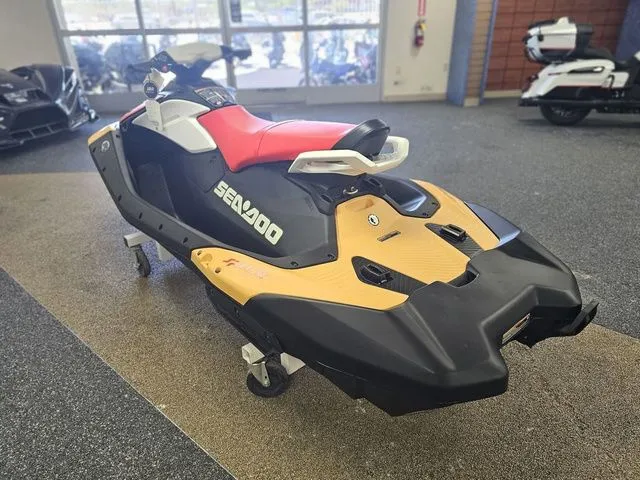 Slide: The Image of 2026 Sea-Doo Spark for 3 jet ski in showroom. - 6