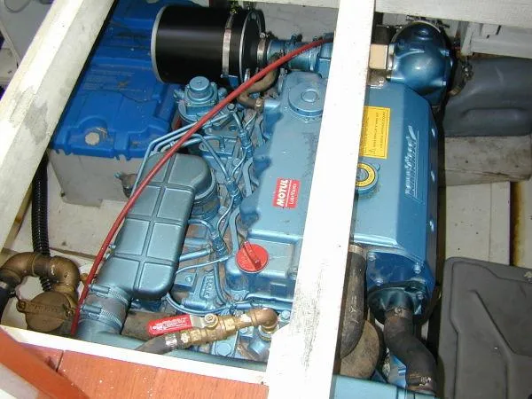 Slide: The Image of Chinook 32 Pilothouse Tug-Trawler 2007 - 10