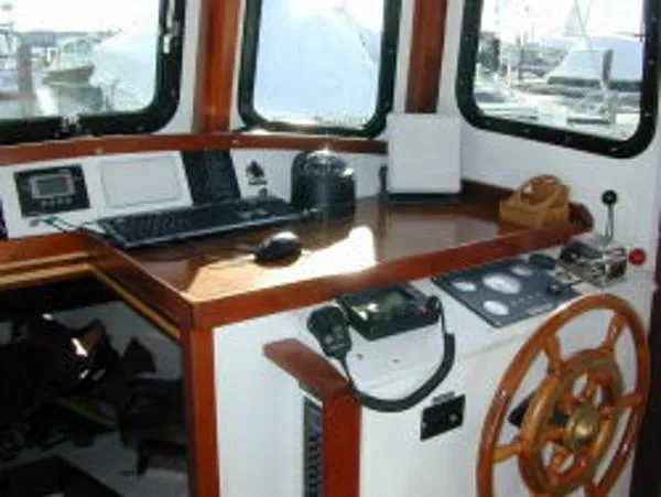 Slide: The Image of Chinook 32 Pilothouse Tug-Trawler 2007 - 7