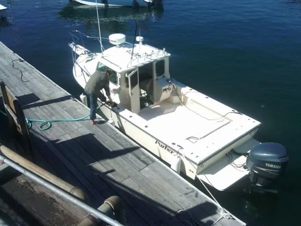 Slide: The Image of Parker Marine 2320 SL Sport Cabin 2008 - 6