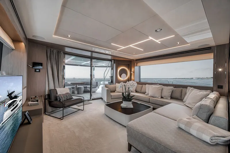 Slide: The Image of Sunseeker 88 Yacht 2026 - 20