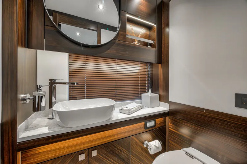 Slide: The Image of Sunseeker 88 Yacht 2026 - 26