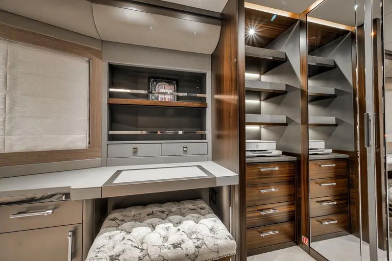 Slide: The Image of Sunseeker 88 Yacht 2026 - 37