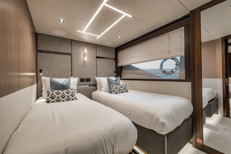 Slide: The Image of Sunseeker 88 Yacht 2026 - 48