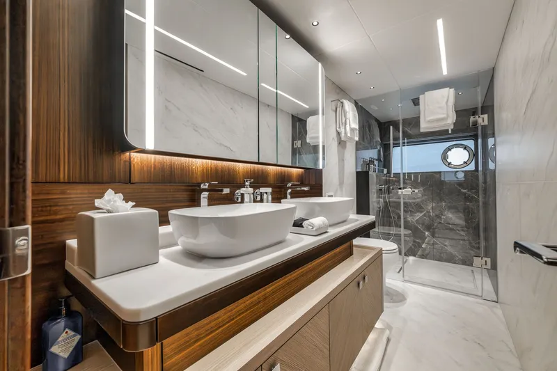 Slide: The Image of Sunseeker 88 Yacht 2026 - 68