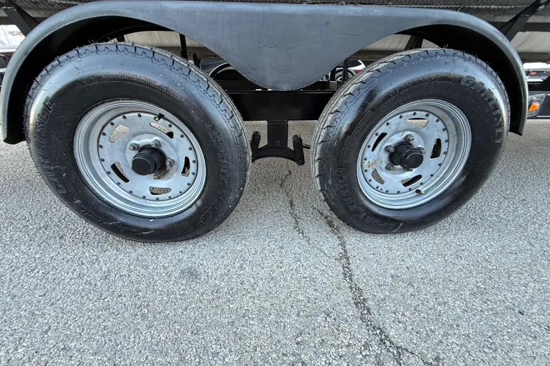 Slide: The Image of Trailer wheels of a 2014 Veranda Fishing V2075-F2 on asphalt surface. - 20