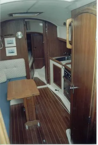 Slide: The Image of Hinterhoeller Nonsuch Ultra 1987 - 4