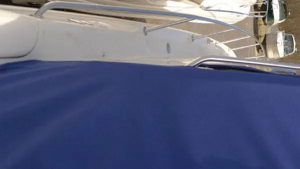 Slide: The Image of Sea Ray 340 Sundancer 2003 - 8