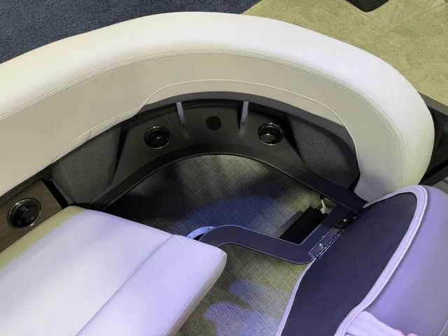 Slide: The Image of Flamingo Rove 24' 2026 - 13