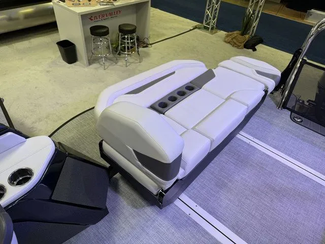 Slide: The Image of Flamingo Rove 24' 2026 - 33