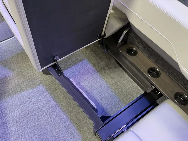 Slide: The Image of Flamingo Rove 24' 2026 - 11