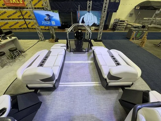 Slide: The Image of Flamingo Rove 24' 2026 - 31