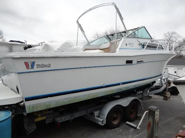Slide: The Image of Wellcraft Coastal 2800 1986 - 0