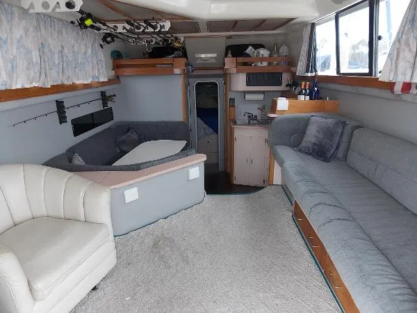 Slide: The Image of Luhrs 3400 Motor Yacht 1990 - 6