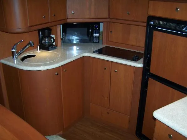 Slide: The Image of Silverton 35 Motor Yacht BR3928 2005 - 5