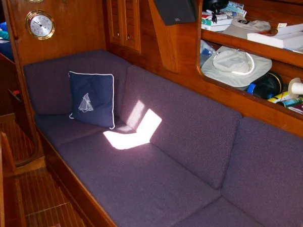 Slide: The Image of Maestro Yachts Finn 351 1985 - 10