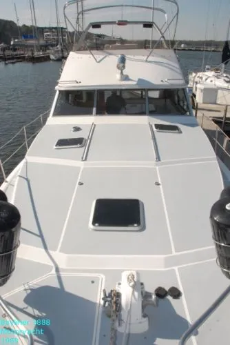Slide: The Image of Bayliner 3888 Motor Yacht 1989 - 8