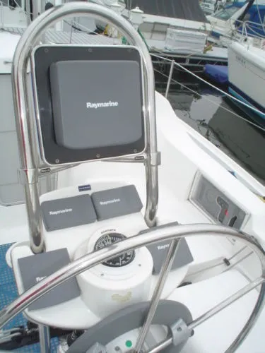 Slide: The Image of Hunter 27 2005 - 5