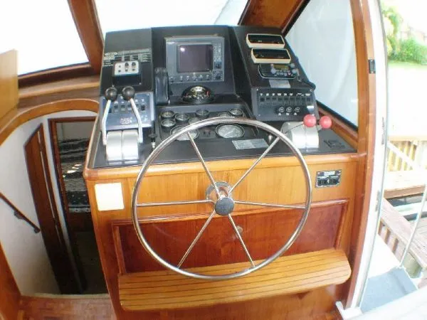 Slide: The Image of Ocean Yachts 48 Aft Cabin Motor Yacht 1990 - 5