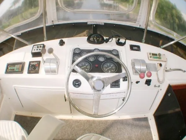 Slide: The Image of Ocean Yachts 48 Aft Cabin Motor Yacht 1990 - 7