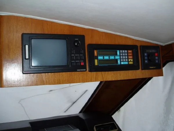 Slide: The Image of Ocean Yachts 48 Aft Cabin Motor Yacht 1990 - 8