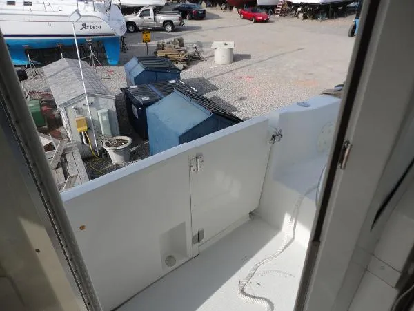 Slide: The Image of Carver Yachts 506 Motoryacht 2000 - 4