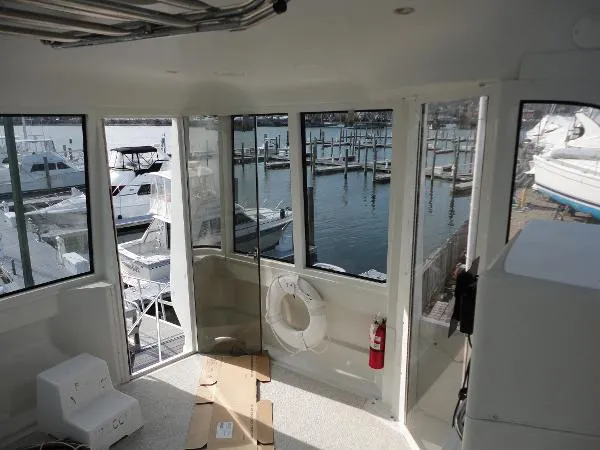 Slide: The Image of Carver Yachts 506 Motoryacht 2000 - 8