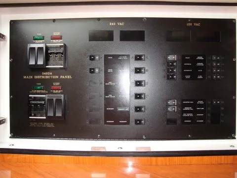 Slide: The Image of Sea Ray 540 Sundancer 1999 - 5