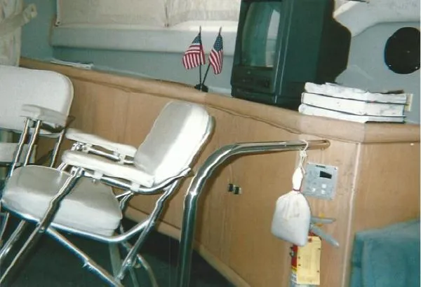 Slide: The Image of Silverton Convertible 1989 - 6