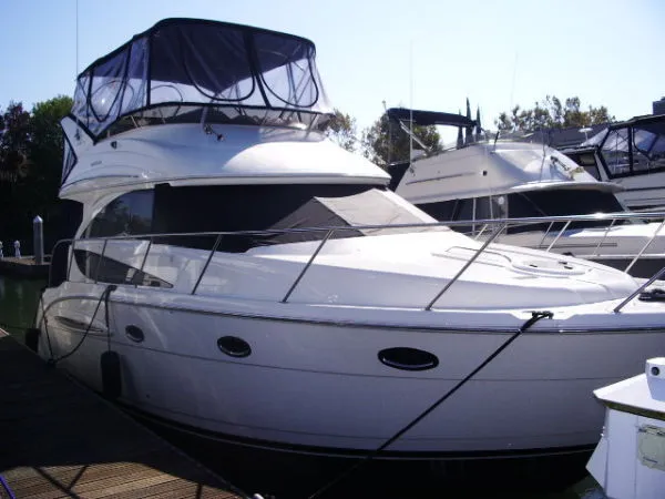 Slide: The Image of Meridian 341 Sedan 2008 - 0