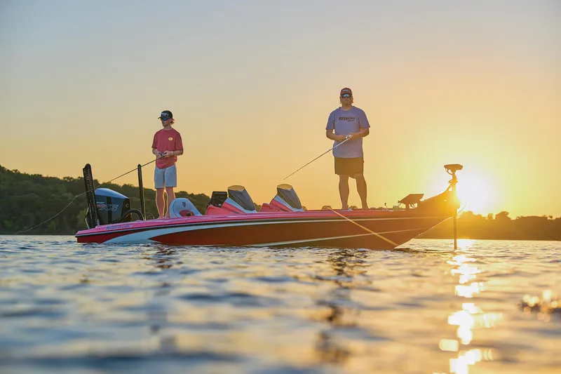 Slide: The Image of Triton 20XP Patriot 2026 - 124