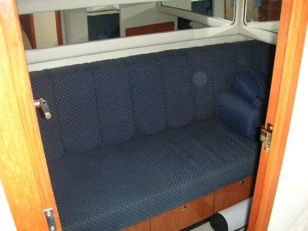 Slide: The Image of Sea Ray 480 Sedan Bridge 1999 - 3