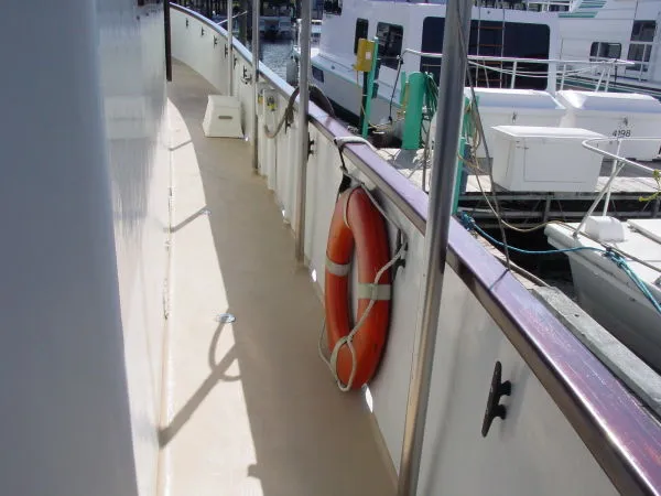 Slide: The Image of Custom Trawler 1987 - 4