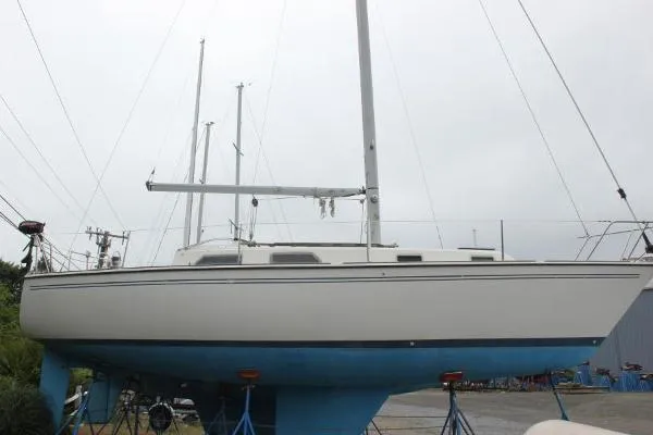 Slide: The Image of Pearson 34 Sloop 1983 - 2