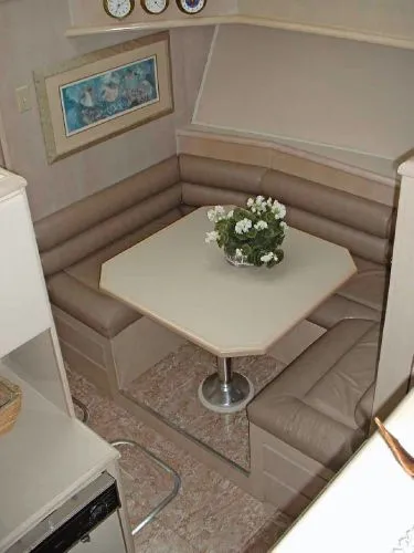 Slide: The Image of Hatteras 52 Cockpit Motor Yacht 1991 - 10