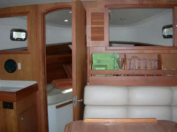 Slide: The Image of Mainship Pilot 34 2003 - 5