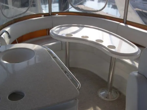 Slide: The Image of Carver Yachts 410 Sport Sedan 2003 - 11